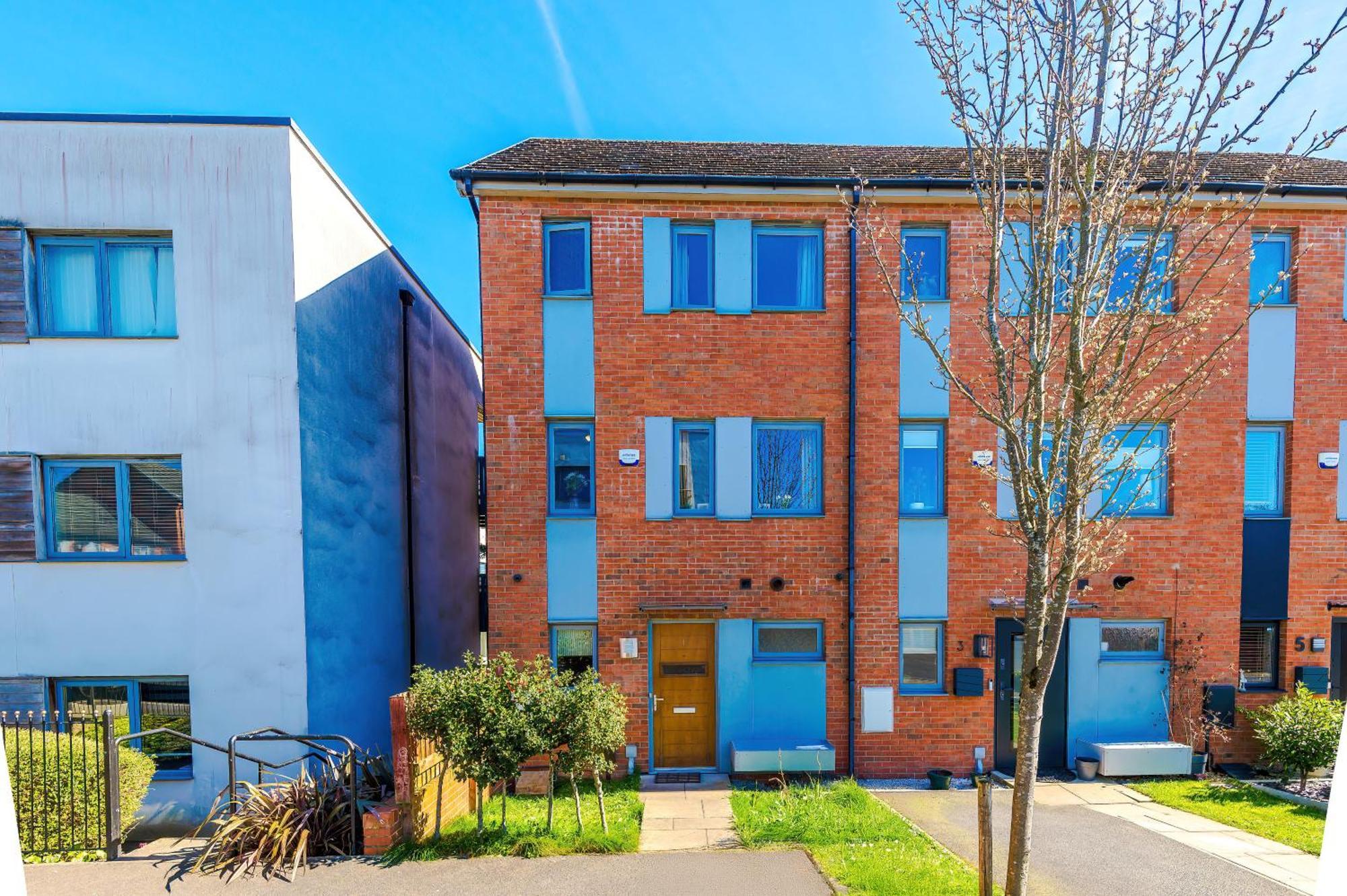 Huge 5 Bedroom Townhouse In Salford, Free Parking, Sleeps Up To 11 Guests Apartamento *