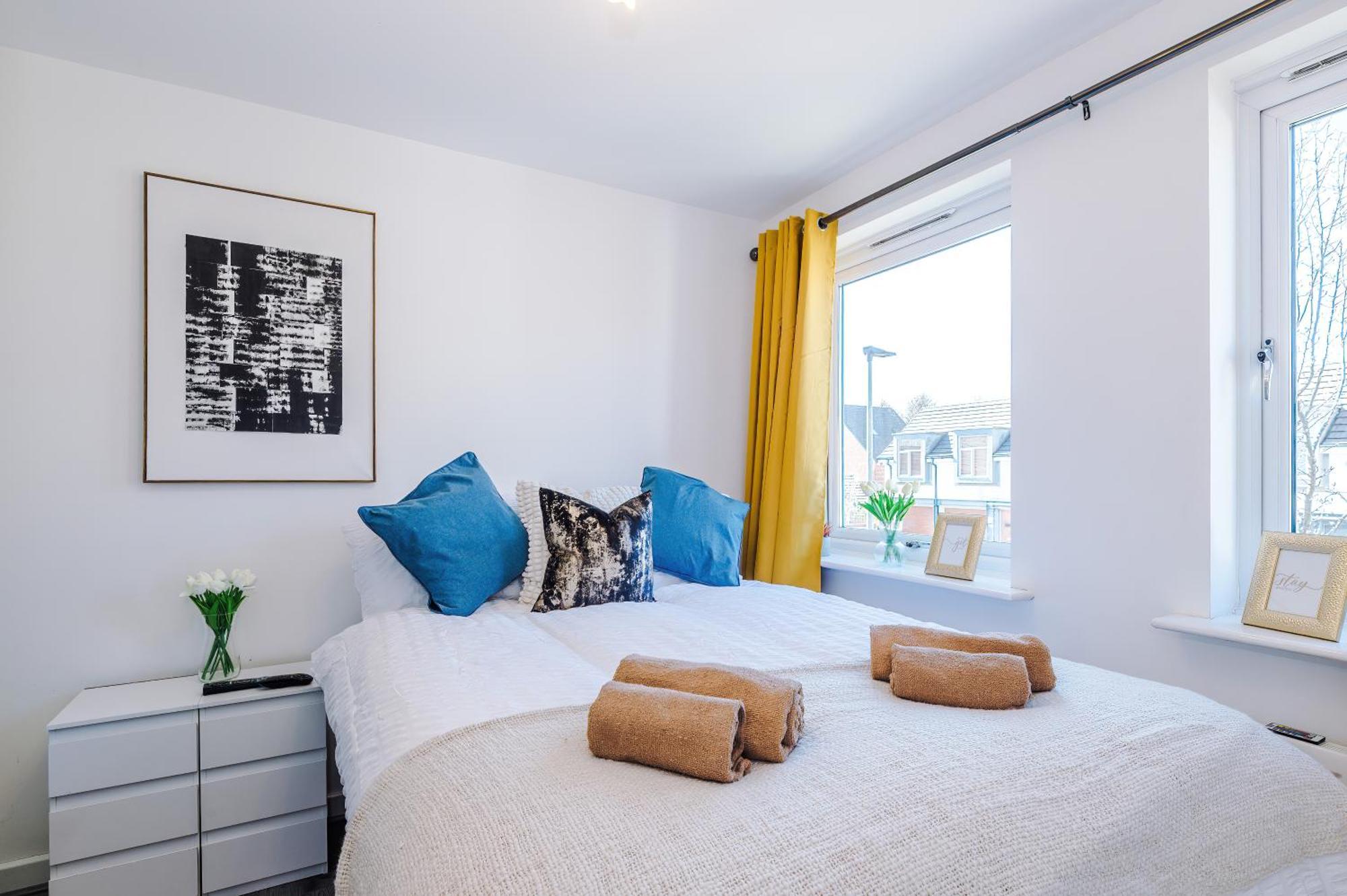 Apartamento Huge 5 Bedroom Townhouse In Salford, Free Parking, Sleeps Up To 11 Guests Manchester